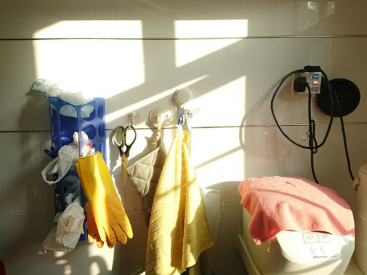 How Do Professional Odor Eliminators Work?