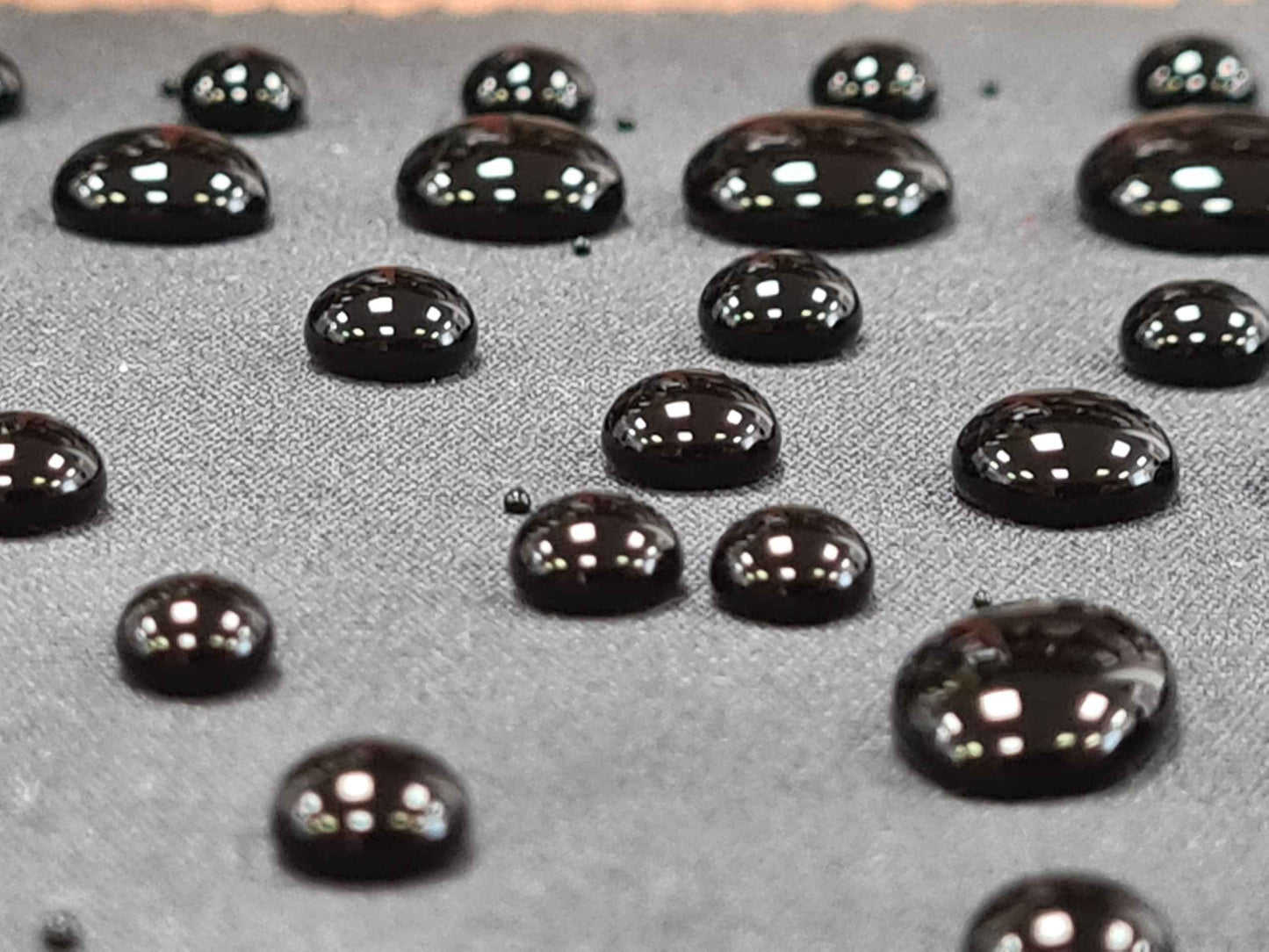 Powerful moisture and dirt repellent impregnation spray for Carpets and Furniture